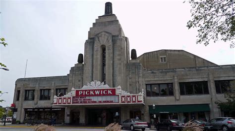 Pickwick theatre - Discover Pickwick Theatre in Park Ridge, Illinois: A towering Art Deco movie palace made to look like a Mayan temple. Trips Take your next trip with Atlas Obscura!